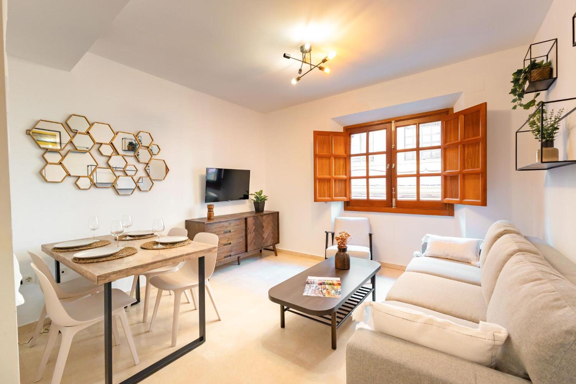 Charming 2 Bedroom Apartment At San Marcos Plaza By Ocityzen Sewilla Zewnętrze zdjęcie